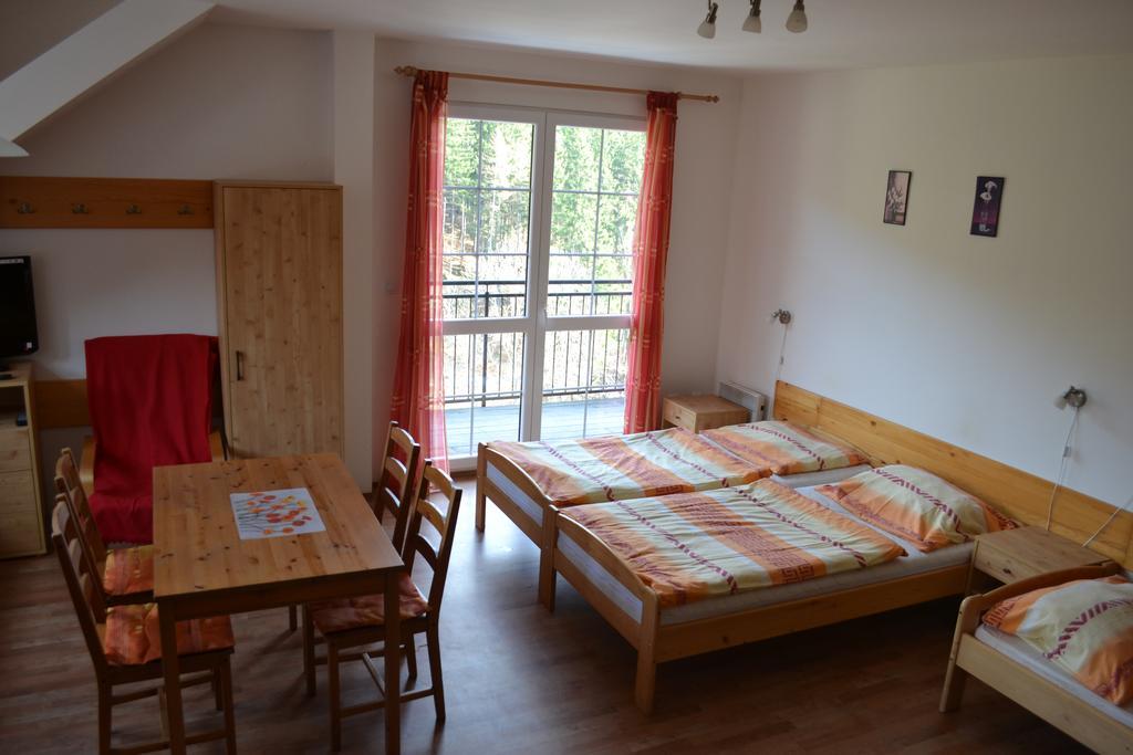 Orbit Karlov Pod Pradedem Apartment มาลา โมราฟกา ภายนอก รูปภาพ